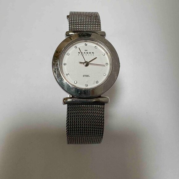 Skagen Classic Mesh Stainless Steel Crystal Women's Watch - 107SSSD - Picture 1 of 13